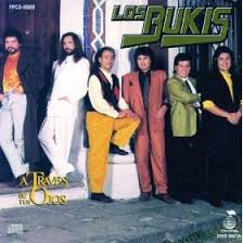 Los bukis took fans by surprise after their una historia cantada stadium tour 2021 reunion was announced the week leading up to father's day. Los Bukis A Traves De Tus Ojos Amazon Com Music