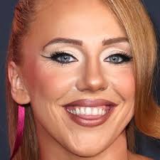 Backstage News On Former WWE Stars & Others Being Brought In For Worlds  Collide Event