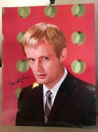 Well, this is an odd thing to find in a medical magazine. (Hospital for  Special Surgery magazine) Here's David talking about his Dupuytren's again.  Horizon, Spring 2011. Pages 14 and 15. Rave