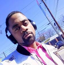 Atlanta born & raised. Country boy trapped in the city. 🤘😂😎🇺🇲