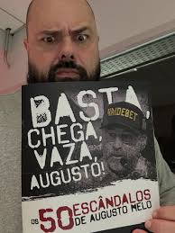 Tchau RÉU! Agora é com a polícia. #alambradoalvinegro #corinthians