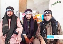 Jun 27, 2021 · افغانستان کې د جنګ جګړو او تاوتریخوالي په دوام وسله وال طالبان له تېرې ورځې راهیسې د ۵ نورو ولسوالیو د نیولو. ÛŒÚ© Ø³Ø±Ø¨Ø§Ø² Ù†ÙÙˆØ°ÛŒ Ù†ÛŒØ±ÙˆÙ‡Ø§ÛŒ Ø§Ù…Ù†ÛŒØªÛŒ 13 Ø¹Ø¶Ùˆ Ú©Ù„ÛŒØ¯ÛŒ Ø·Ø§Ù„Ø¨Ø§Ù† Ø±Ø§ Ø¯Ø± Ù‡Ø±Ø§Øª Ú©Ø´Øª Ø±ÙˆØ²Ù†Ø§Ù…Ù‡ ØµØ¨Ø­ Ú©Ø§Ø¨Ù„