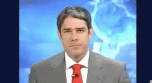 As reações do âncora às últimas notícias têm feito com que o público se emocione. William Bonner Boa Noite Jornal Nacional Gif Williambonner Goodnight Jornalnacional Discover Share Gifs Bonner Cool Gifs Gif