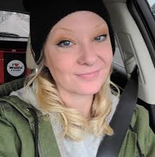 How to display and price crafts for a Christmas in July sale?