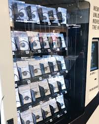 Jd sports is the leading sneaker and sport fashion retailer. Nike La On Twitter Swing By Nike By Melrose And Scan Your Nikeplus Pass At The Unlock Box To Redeem Your Swoosh Phone Grip Https T Co Lztkmwwab9 Twitter