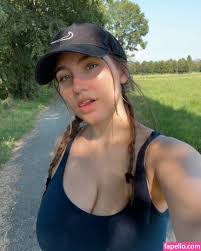 Courteous_raspberrrry Leaked - Chiri Francesca Rare Content