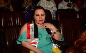 أعلن أدهم أحمد، ابن الفنانة نادية العراقية تدهور حالتها الصحية إثر إصابتها بفيروس كورونا. T88facrtfagqym