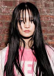 Stylecaster Ways To Style Bangs Stringy Bangs How To Style Bangs Bangs Hair Envy