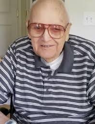 Christina Hannon's Instagram, Twitter & Facebook