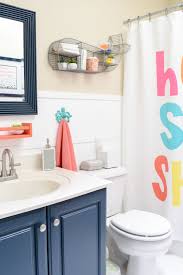 One Day Makeover Staging A Kid S Bathroom To Sell In Just 8 Hours For Under 200 T Moore Home Design Diy And Affordable Home Ideas In 2020 Kids Bathroom