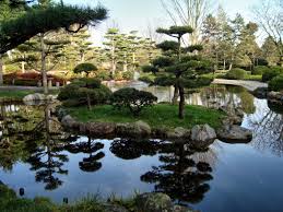 Dusseldorf In Der Nordwestlichsten Ecke Des Nordparks Dort Wo Der Park Am Stillsten Und Beschaulichsten Ist Findet Sich Ei Japanischer Garten Garten Ausflug