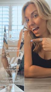 Andrea Naab's Instagram, Twitter & Facebook