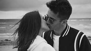 He is an actor, known for формула 1: Modepapst Beeindruckt Leclercs Neue Rollen Armani Model Und Fussballfan Krone At