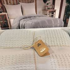 did laios cift kisilik yatak ortusu pike serisi urunu incelemek veya satin almak icin profilimizde yer alan linke tiklayabilirs bed pillows throw pillows