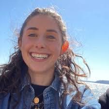 Laura Gerber's Instagram, Twitter & Facebook