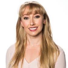 Allison Pettit's Instagram, Twitter & Facebook