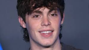 Dalton Bailey's Instagram, Twitter & Facebook