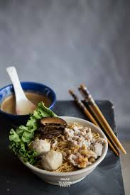 Easy Singapore Bak Chor Mee Minced Pork Noodle Just Imagine Chewy And Bouncy Noodles Are Tossed Wi Pork Noodles Asian Noodle Recipes Food Drink Photography