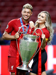 Check spelling or type a new query. Perrie Edwards Announced She S Pregnant Expecting First Child With Alex Oxlade Chamberlain Teen Vogue