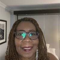 Denise Ingram's Instagram, Twitter & Facebook