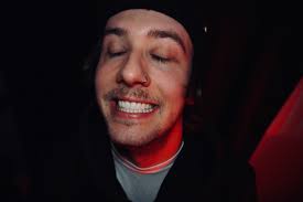 Cameron Burns (@Captvart)