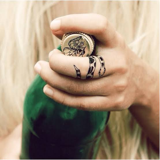 Best Finger Tattoo Cover Up Ideas & Inspiration | Removery