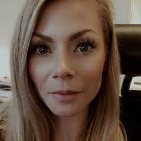 Sarah Flygare's Instagram, Twitter & Facebook