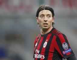 Visit our tasting room in chicago park, grass valley ca. Riccardo Montolivo Gattuso Mai Una Risposta Siamo Diversi Corriere It