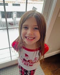 Linda Doyon's Instagram, Twitter & Facebook