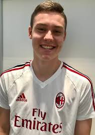 Jørgen strand larsen statistics and career statistics, live sofascore ratings, heatmap and goal video highlights may be available on sofascore for some of jørgen strand larsen and fc groningen. Sport Jorgen Strand Larsen Strand Larsen Spiller Om Italia Finale
