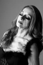 Do you recognise any of these faces? *** From Sue Wade nee Batte collection  !