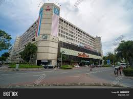 Leder du efter et hotel nær centre point i kota kinabalu centrum? Kota Kinabalu Sabah Image Photo Free Trial Bigstock