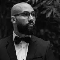 Robert Pineau's Instagram, Twitter & Facebook