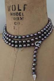 The value of a typical pearl can range from $300.00 to $1,500.00. One Of The U K S Last Remaining Expert Pearl Stringers Is In High Demand Barron S