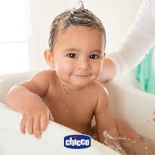 Allow enough time to bathe your baby. Chicco Nepal Preparing The Perfect Bath For Your Baby Is Necessary For A Hygiene As Well As Pampering Make Sure That The Temperature Is 36 37 Degrees And Everything Is At Your