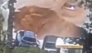 המשטרה הודיעה על קריסה של חניון פתוח בבית החולים שערי צדק בירושלים מסיבה שטרם התבררה. Lzxfhteznazghm