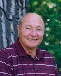 Robert Pracht's Instagram, Twitter & Facebook