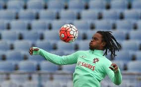 Fernando santos disse que renato sanches lhe faz lembrar coluna. Renato Sanches Real Age Revealed
