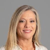 Stacey Higgins's Instagram, Twitter & Facebook