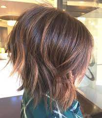 Mahogany Bob With Caramel Highlights Longbobhairstyles Hair Styles Choppy Bob Hairstyles Textured Bob Hairstyles