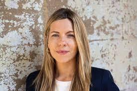 Danelia Jones's Instagram, Twitter & Facebook