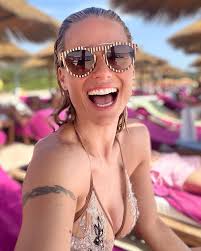 Michelle e l'uomo segreto Un assist dalla Tatangelo