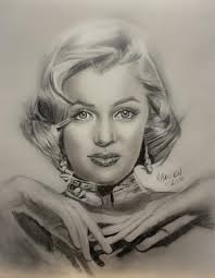 I been racking my brain trying to figure out who Mena Monroe reminded me of  (in the face) and I figured it out today! Sierra Yates off Love & Hip Hop  Atlanta!