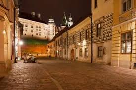 Nocne Zwiedzanie Krakowa Z Przewodnikiem