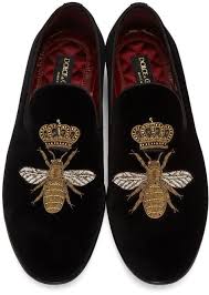 Cette image a été redimensionnée en 700x500 pixels. 10 Idees De Gucci Broderie Abeille Abeille Abeille Dessin