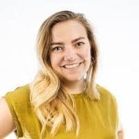 Caroline Ackerman's Instagram, Twitter & Facebook