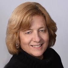 Jessica Knab's Instagram, Twitter & Facebook