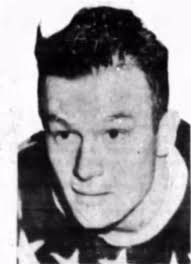 Player photos for the 1942-43 Flin Flon Bombers at hockeydb.com