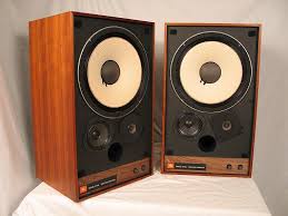 Custom Restored Jbl 4311 Altavoces Audio Cajas