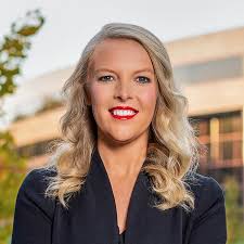 Laura Drescher's Instagram, Twitter & Facebook